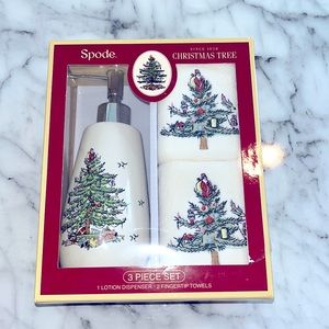 Spode Lotion Dispenser & 2 Fingertip towels